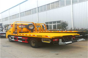 安乡附近拖车救援搭电